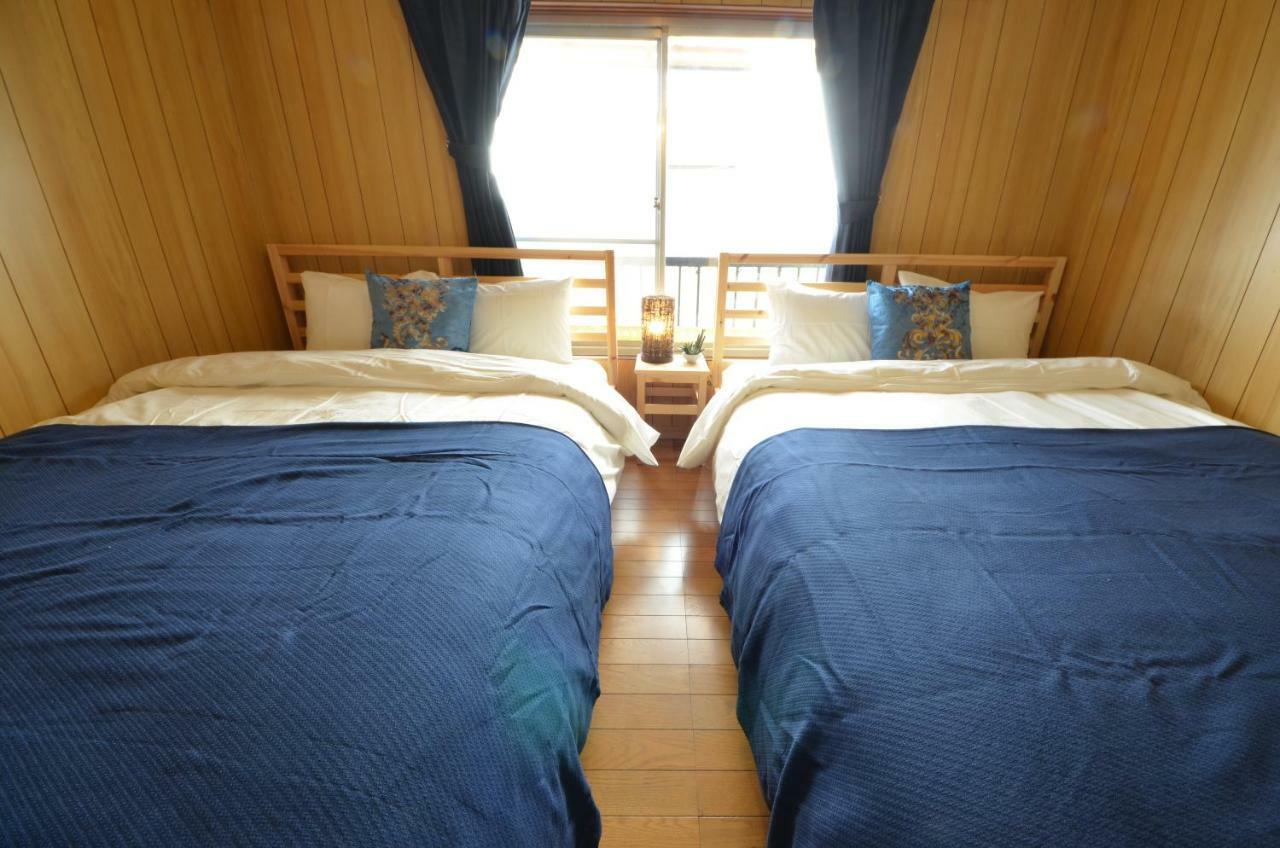 Private Room Rosso Осака Екстериор снимка